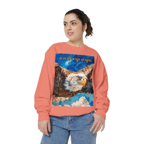 Our "as on the wings of eagles" Sweatshirt with a majestic eagle in flight. Vintage Christian Faith Apparel, Thoughtful Quote from Isaiah 40:31! Unisex Jumper, Pullover - Image 6