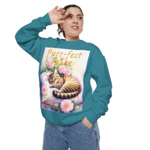 Sweatshirt Unisex with "Purr-fect Peace" with a cat in blissful sleep and the verse Isaiah 26:3!  Christian Apparel, Faith-Based Comfort, Jumper, Gift for Believers