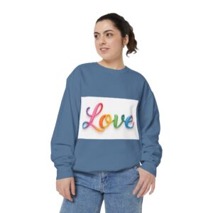 Sweatshirt Unisex with our inspirational  "Love" Design!! Faith Apparel Gospel Fashion Jumper, Pullover