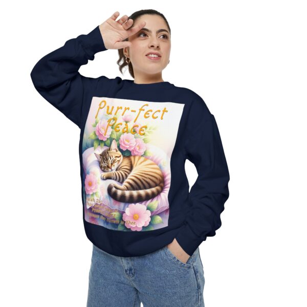 Sweatshirt Unisex with "Purr-fect Peace" with a cat in blissful sleep and the verse Isaiah 26:3!  Christian Apparel, Faith-Based Comfort, Jumper, Gift for Believers - Image 26