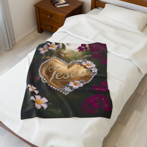 Our inspirational "Jesus" 'Solid Gold Heart' Design Velveteen Plush Throw Blanket Design! A Cozy Gift for Anniversary, Wedding Faith Home Decor Bedding - Image 11