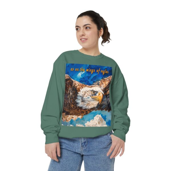 Our "as on the wings of eagles" Sweatshirt with a majestic eagle in flight. Vintage Christian Faith Apparel, Thoughtful Quote from Isaiah 40:31! Unisex Jumper, Pullover - Image 12
